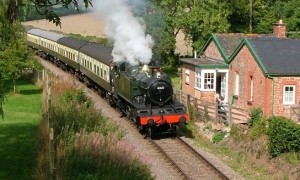 Heritage steam railway self-catering cottage